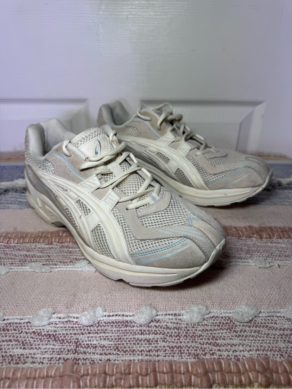 Asics Gel Preleus Men's Sneakers Cream and Light Gray Running Shoes